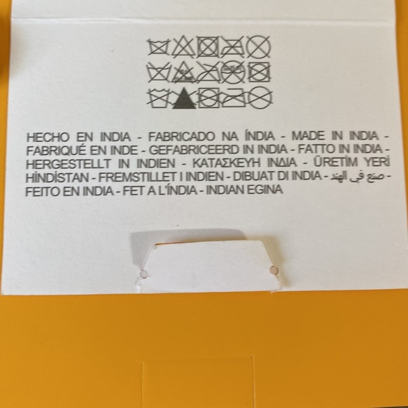 Gorgeous Zara Bracelet - Picture 3 of 7